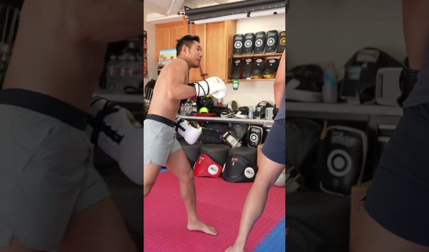 I Learned this Boxing Combo from Saenchai