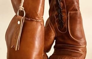 Vintage Tan Leather Boxing Gloves | Hand-Stitched, Aged, and Retro Style | Perfect for Collectors and Boxing Enthusiasts